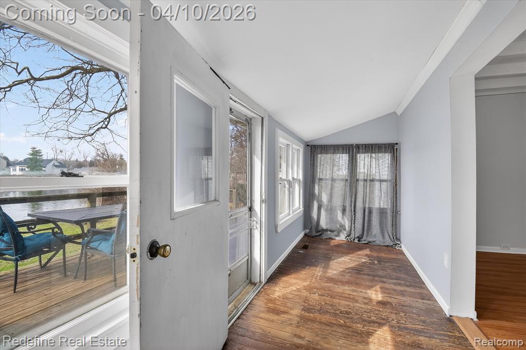 636 Thompson Lake Avenue, Howell, MI 48843 — Photo 18