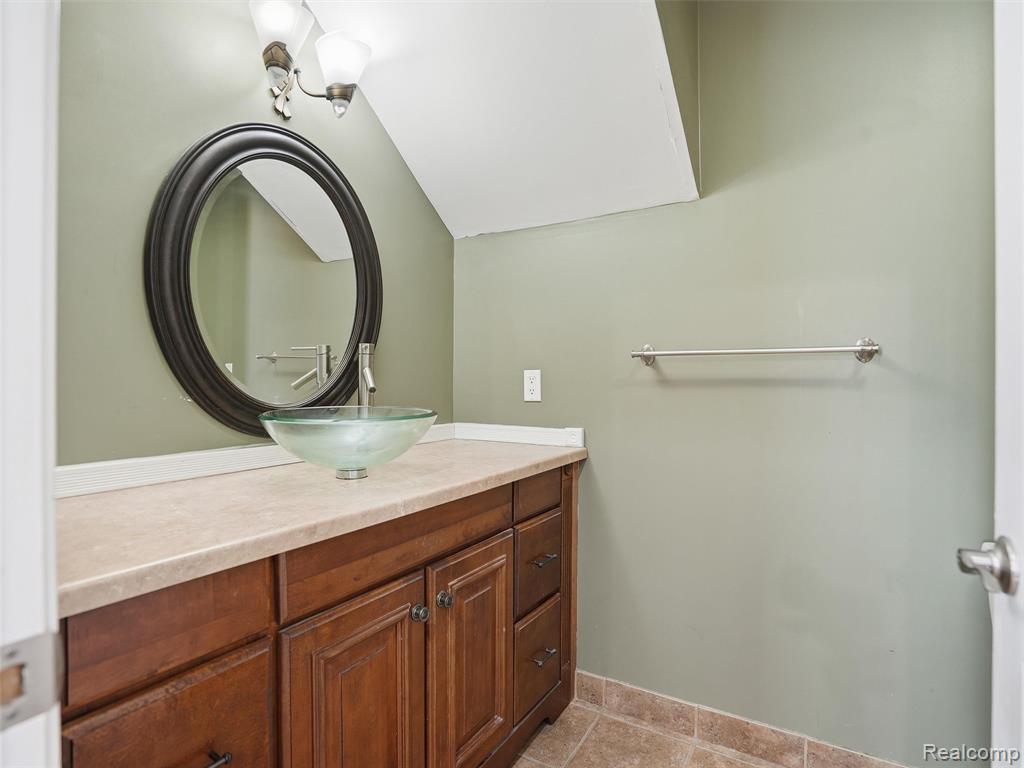 58106 Delmar, Washington, MI — Photo 17