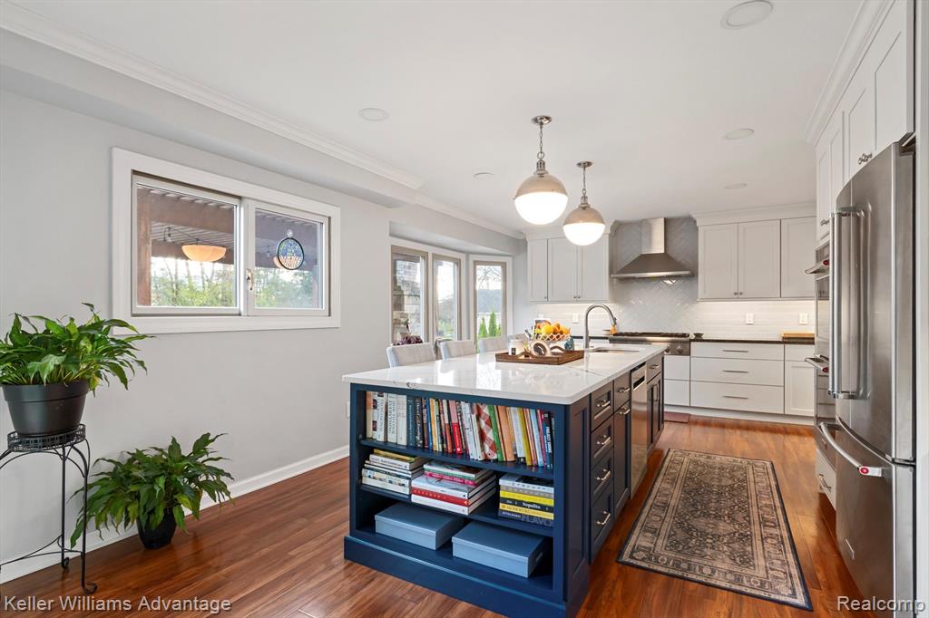 45735 SHEFFIELD Drive, Novi, MI — Photo 8