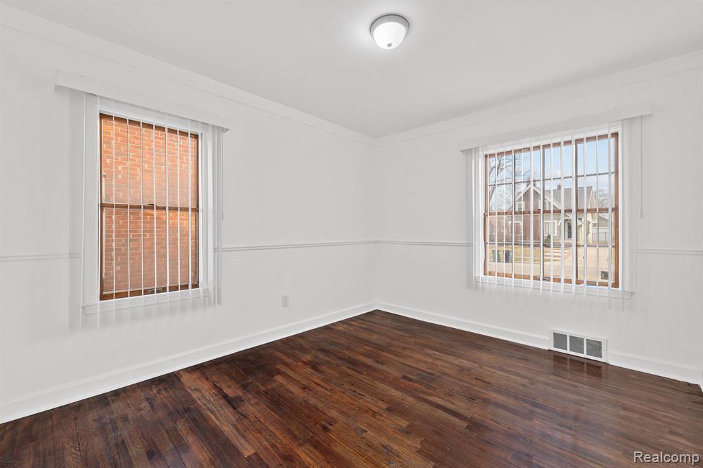 4253 Cooper Avenue, Royal Oak, MI 48073 — Photo 11