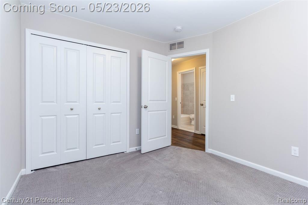 4918 TREESIDE Lane, 27, Troy, MI 48098 — Photo 23
