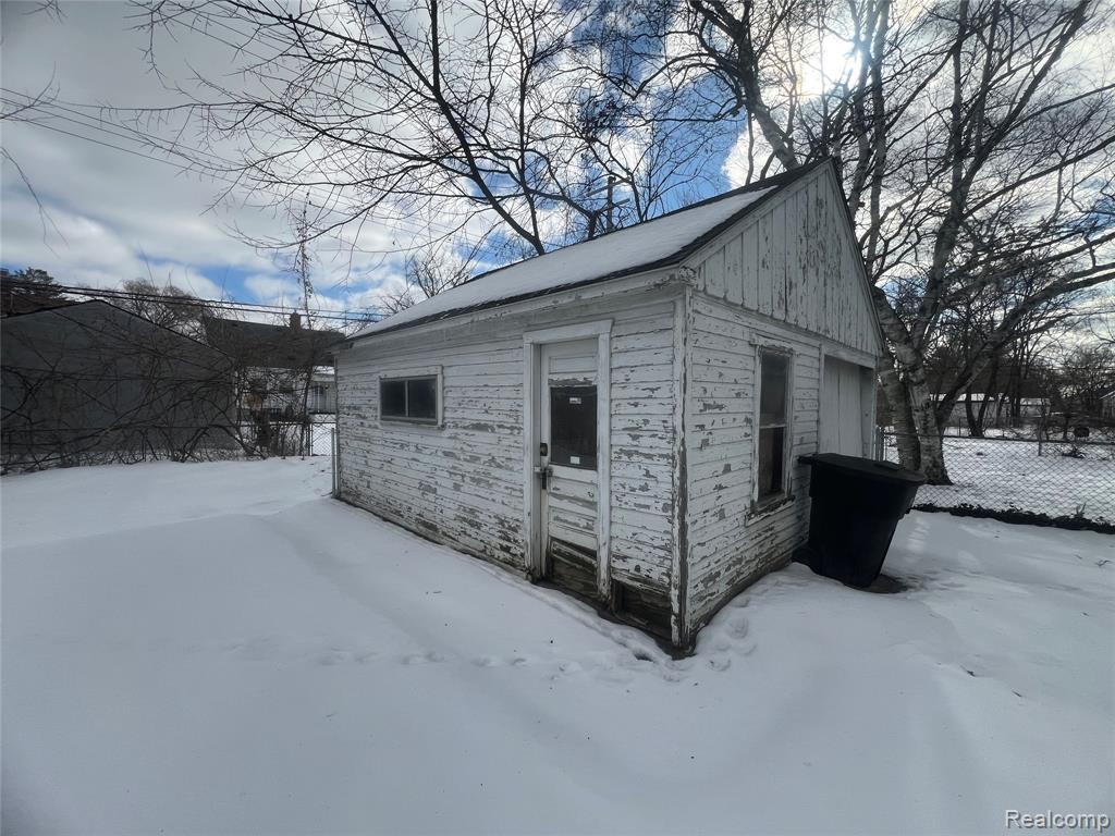 20264 Waltham Street, Detroit, MI 48205 — Photo 15