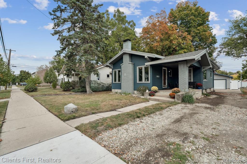 954 N Mill Street, Plymouth, MI 48170 — Photo 3