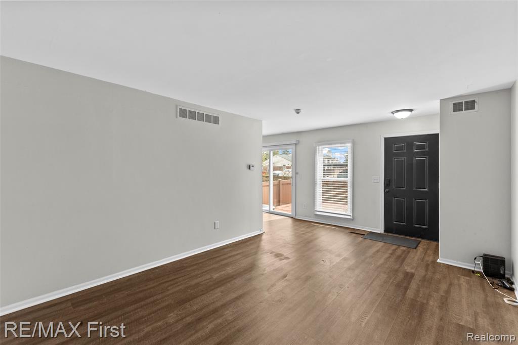41128 Northwind Drive, Canton, MI 48188 — Photo 4