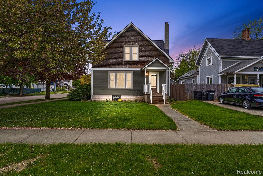 305 N Almont Avenue, Imlay City, MI 48444