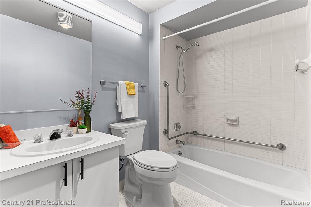 5000 Town Center #1605, Southfield, MI 48075 — Photo 26