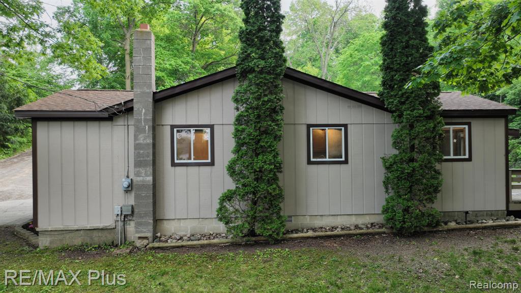 2047 Hickory Drive, Lapeer, MI 48446 — Photo 41