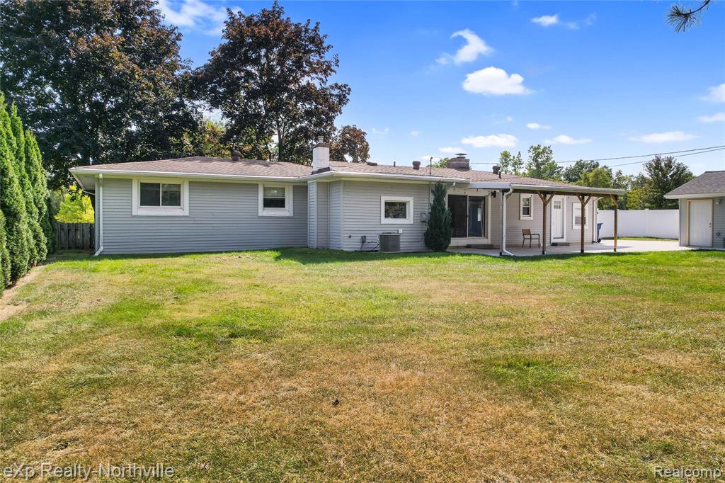 42030 Schoolcraft Road, Plymouth, MI 48170 — Photo 54