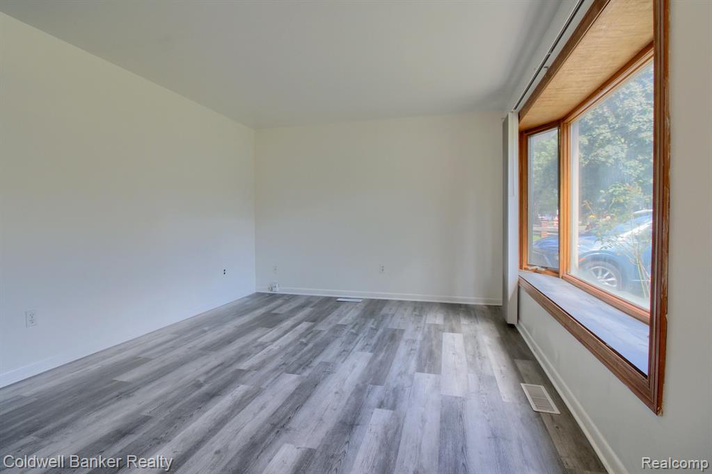 1671 FOLEY Avenue, Ypsilanti, MI 48198 — Photo 29