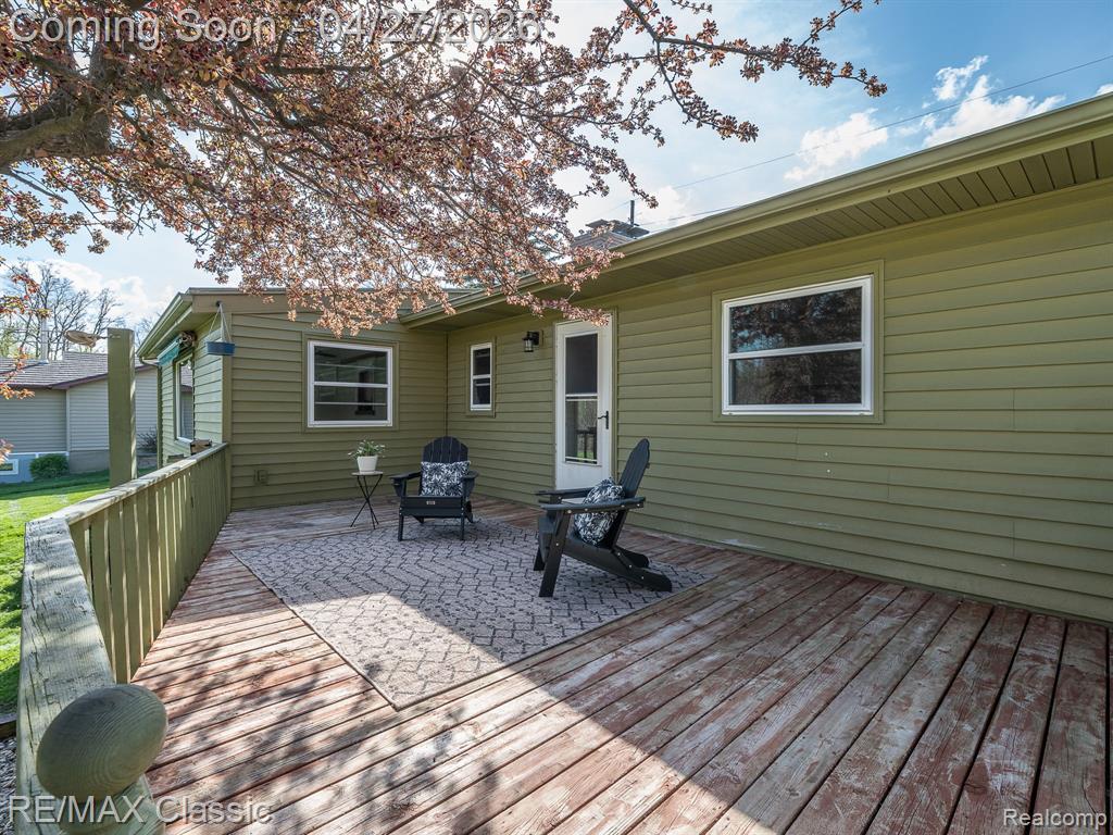 428 E Shore Drive, Whitmore Lake, MI 48189 — Photo 39