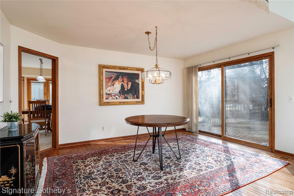 16819 Country Knoll Drive, Northville, MI 48168 — Photo 16