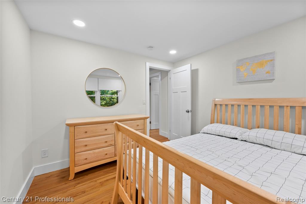 745 Hawthorne Drive, Bloomfield Hills, MI 48304 — Photo 45