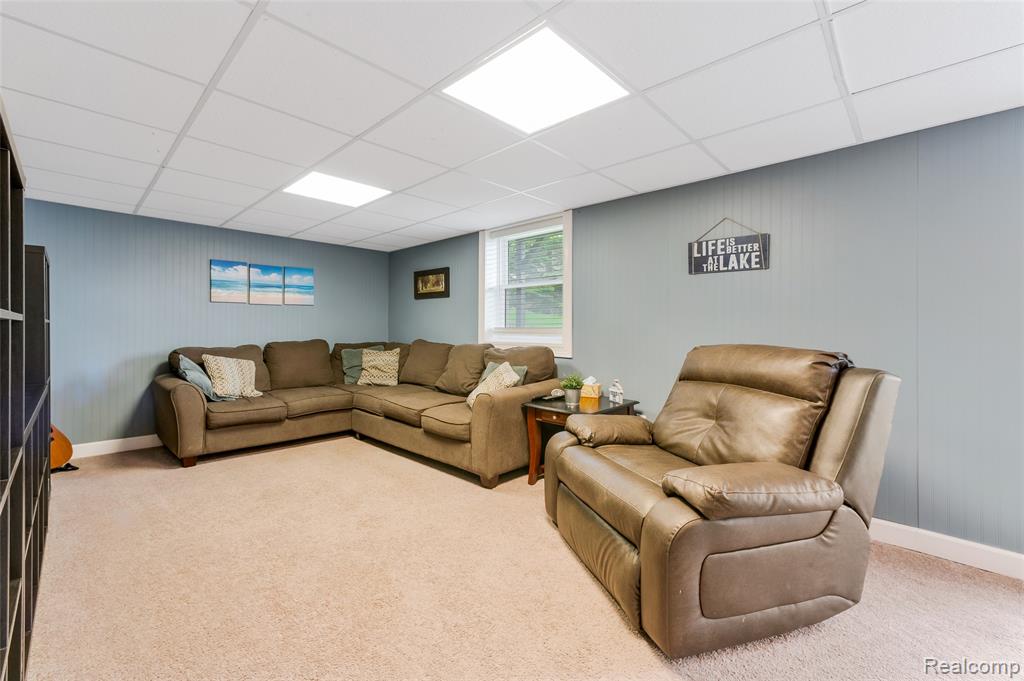 355 Sanders Road, Oxford, MI 48371 — Photo 27