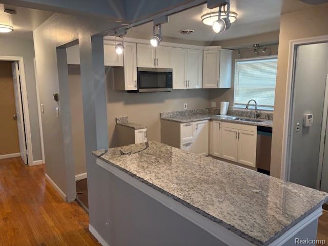 23040 Church Street, Oak Park, MI 48237 — Photo 7
