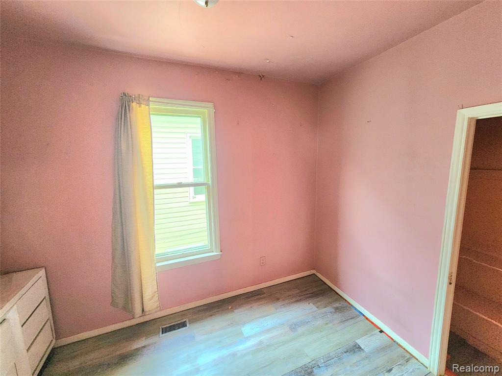 3209 Lockwood Street, Detroit, MI 48210 — Photo 15
