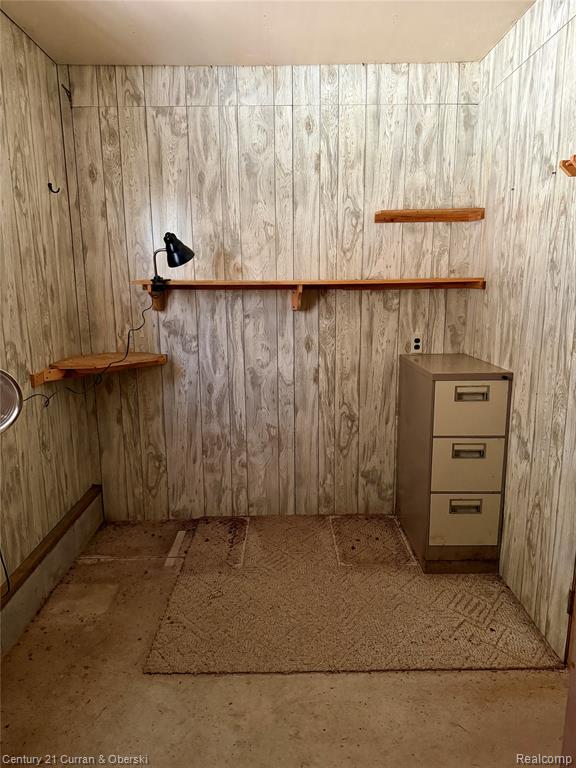 105 Northern Oaks Drive, Houghton Lake, MI 48629 — Photo 32