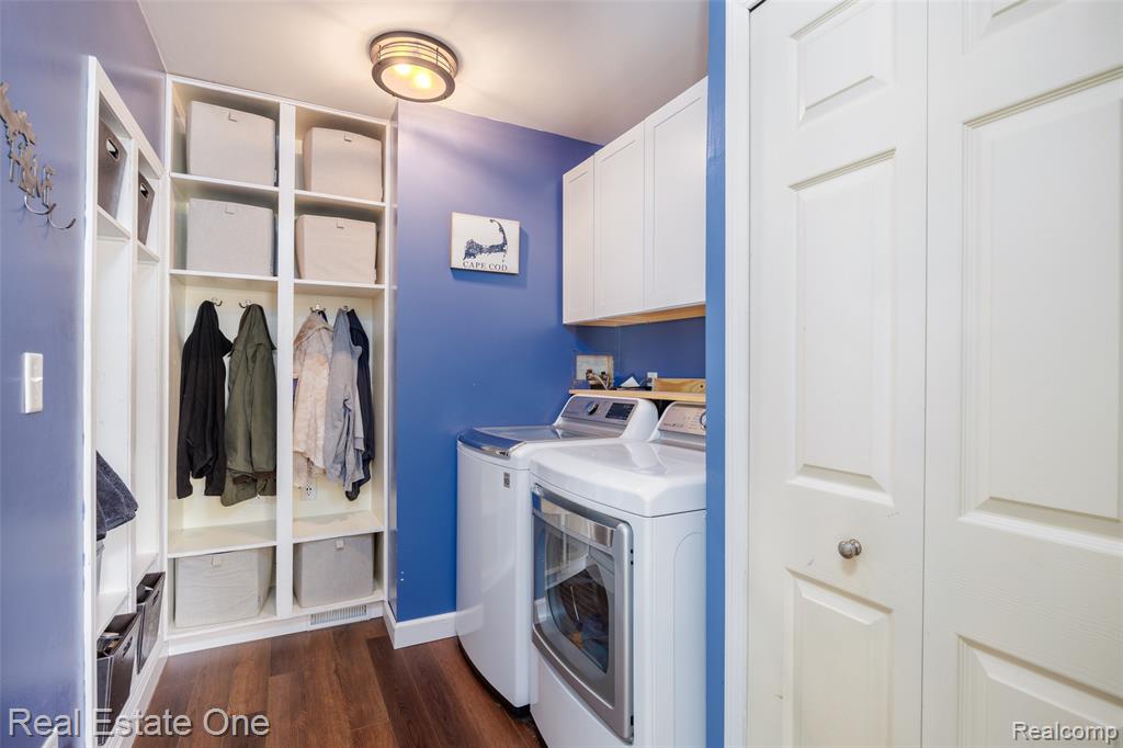 5345 Patterson Drive, Troy, MI 48085 — Photo 14