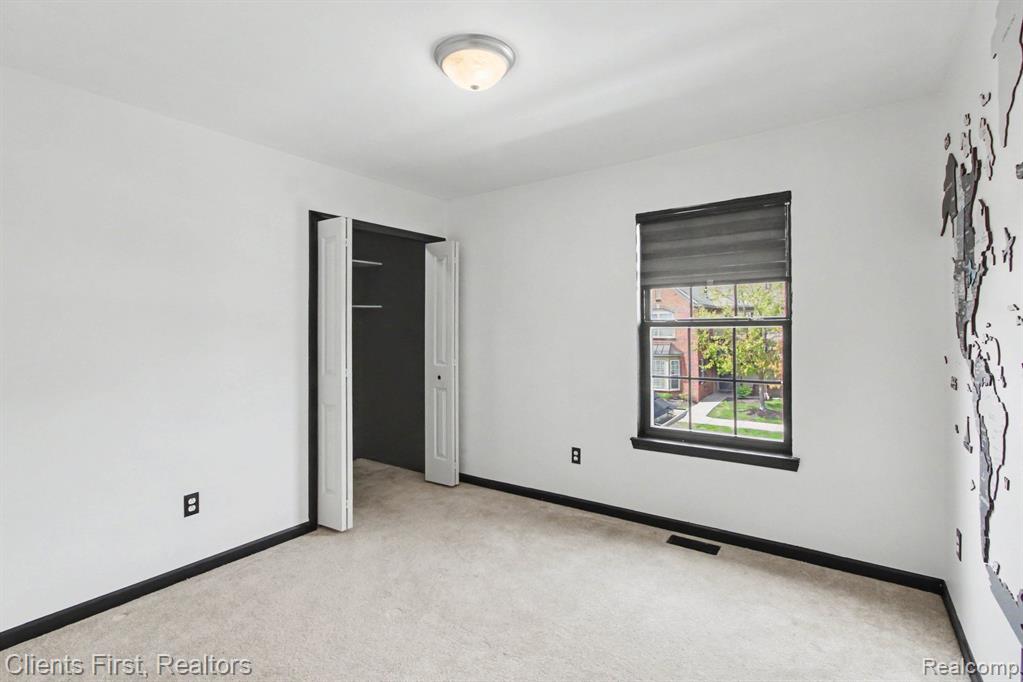 47547 Ormskirk Drive, Canton, MI 48188 — Photo 13