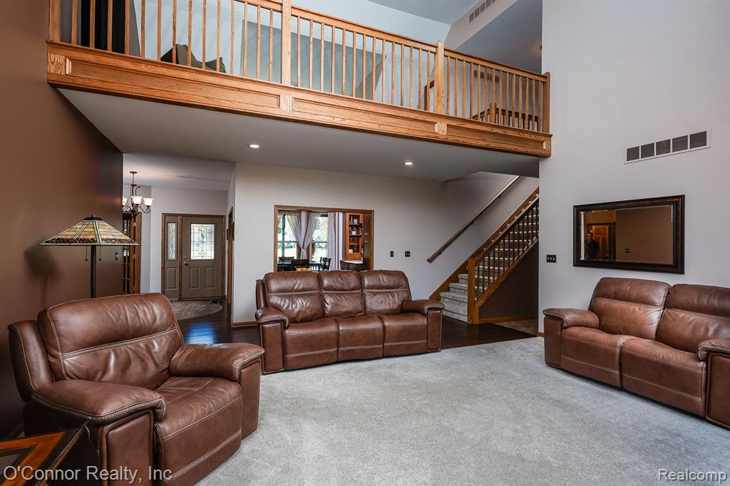 765 Lomasney Lane, Marysville, MI 48040 — Photo 13