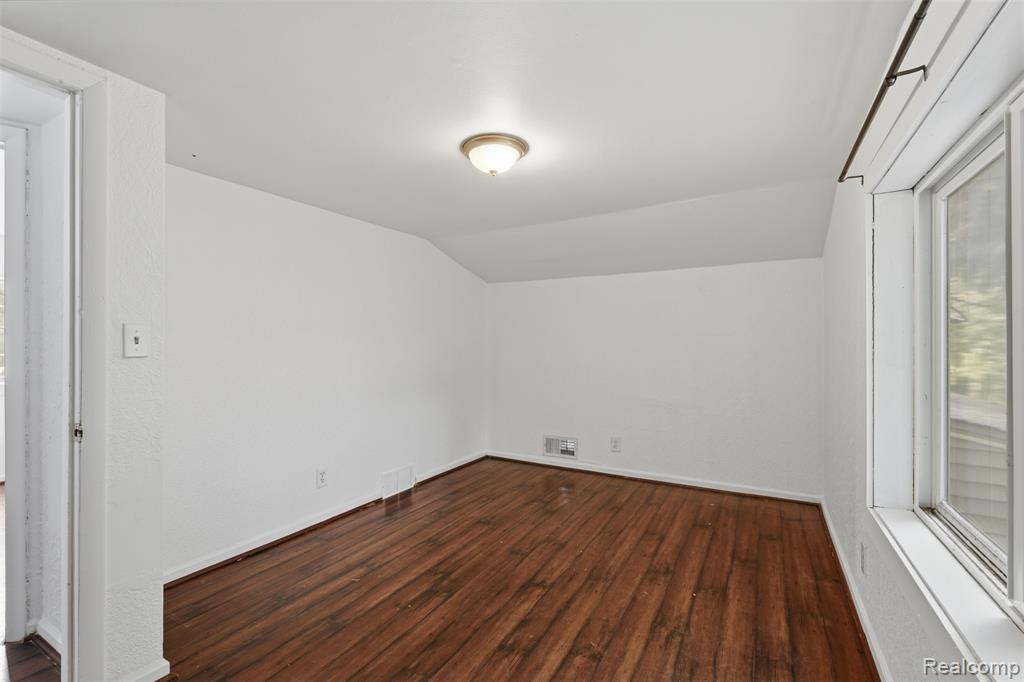 8573 W Lovejoy Road, Byron, MI 48418 — Photo 21