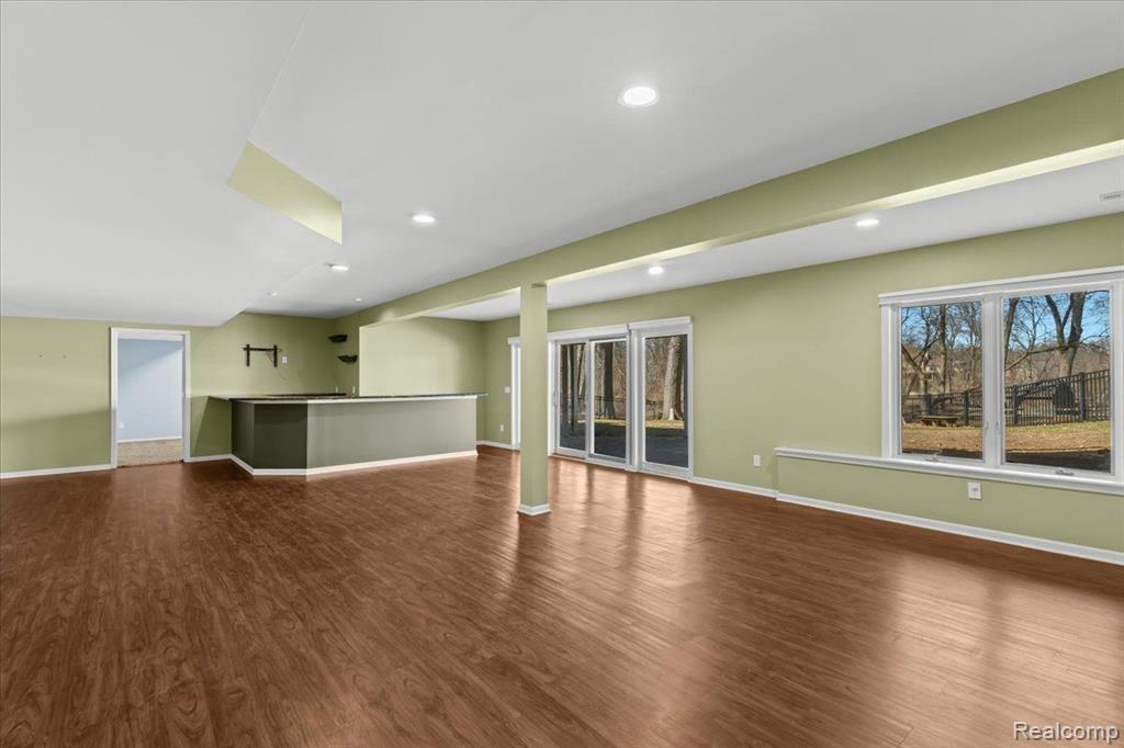 3965 N VANSTONE Drive, Commerce Twp, MI 48382 — Photo 19