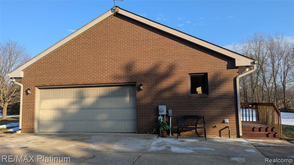 4066 W Knoll, Milford, MI 48380 — Photo 59