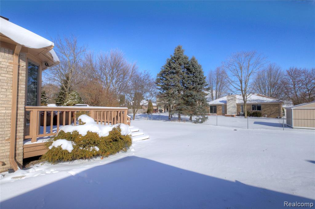 46822 Springhill Drive, Shelby Twp, MI 48317 — Photo 4