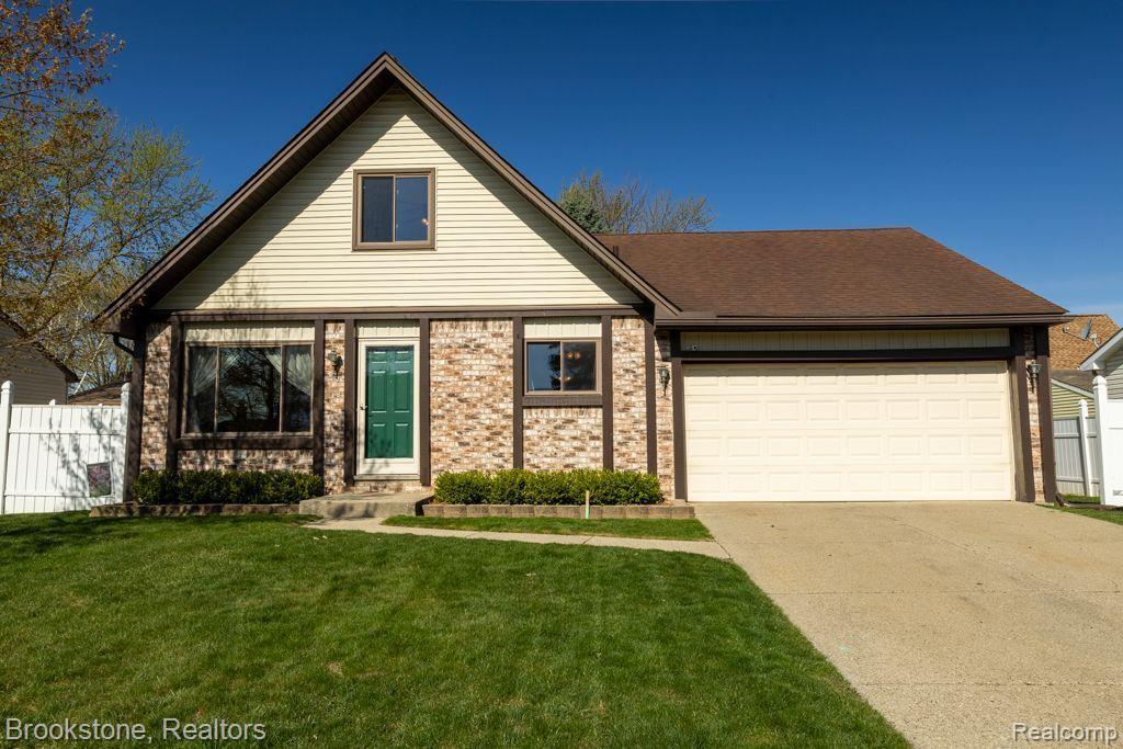 49213 KIMBERLY ANN Lane, Chesterfield, MI — Photo 23