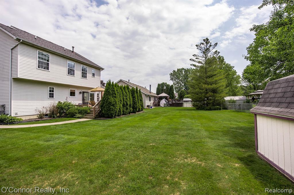 474 Colorado Avenue, Marysville, MI 48040 — Photo 37