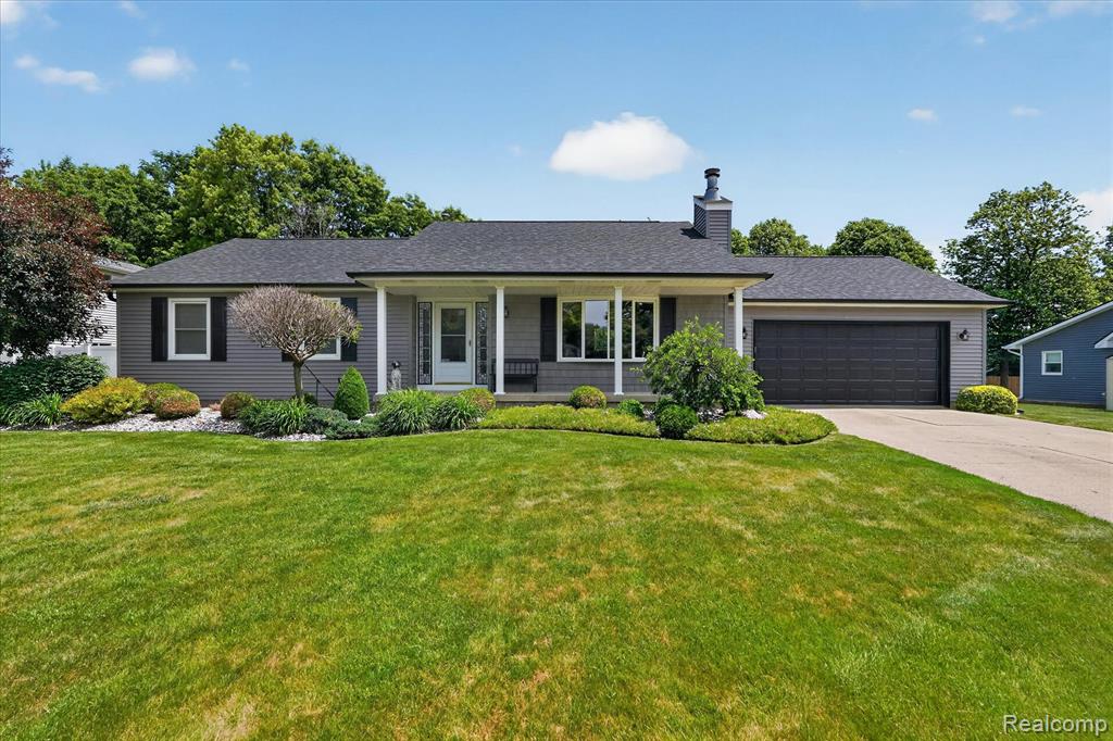 2236 Oak Shade Drive, Davison, MI 48423 — Photo 2