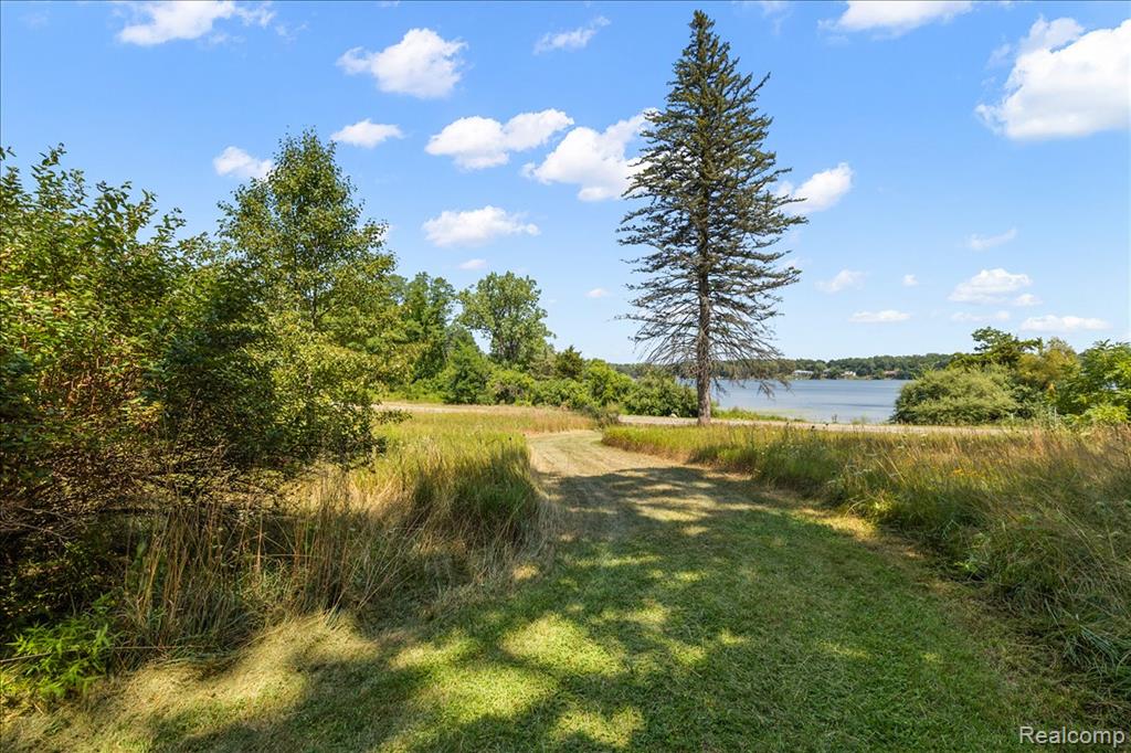 2770 Bogie Lake Road, White Lake, MI — Photo 28