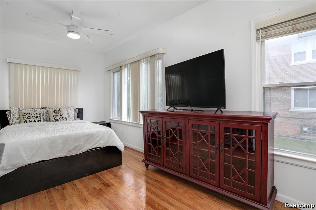 611 ASHLAND Street, Detroit, MI 48215 — Photo 9