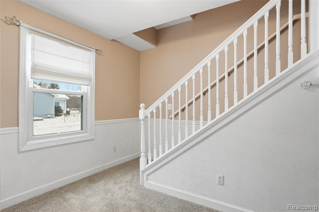 863 Sylvanwood Drive, Troy, MI 48085 — Photo 14