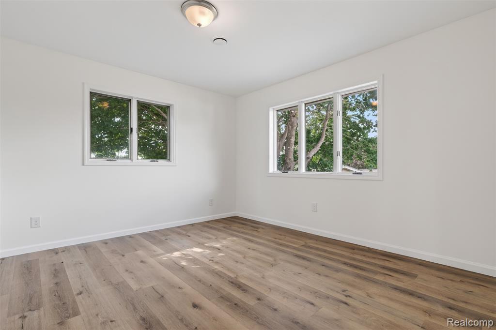 2216 E Bay Ridge Drive, Au Gres, MI 48703 — Photo 47
