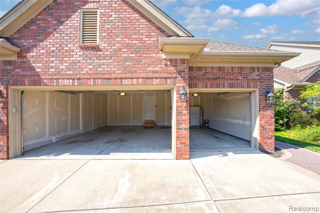 17785 Goldeneye Drive, Clinton Twp, MI 48038 — Photo 52