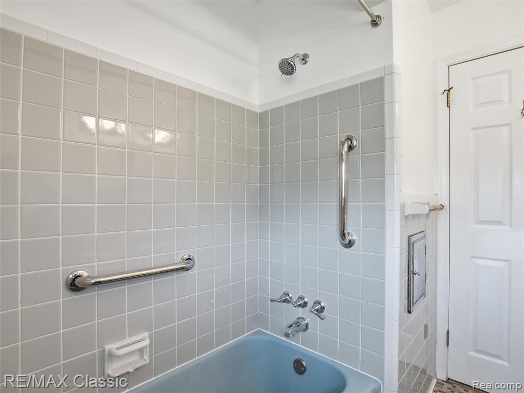 9116 Tecumseh Avenue, Redford, MI 48239 — Photo 20