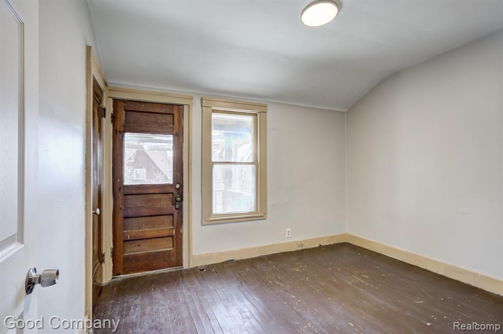 5050 THREE MILE Drive, Detroit, MI 48224 — Photo 26
