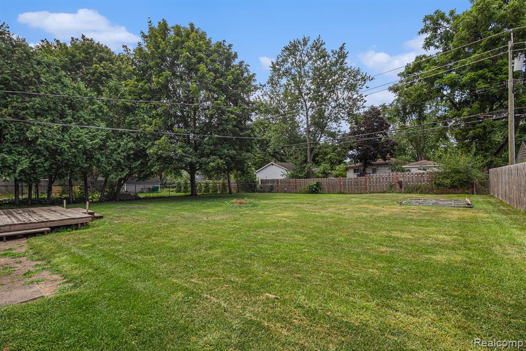 6095 Sunnydale Road, Clarkston, MI — Photo 15