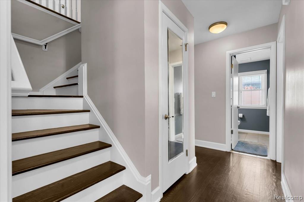 4216 Sheffield Road, Royal Oak, MI 48073 — Photo 15