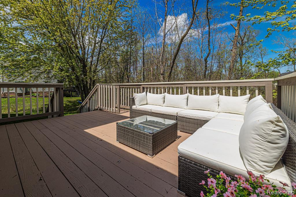 6101 Maple Trail, Grand Blanc, MI 48439 — Photo 26