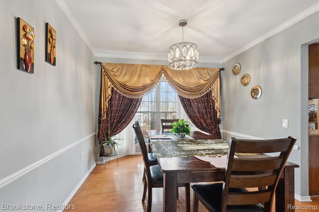 465 THORNRIDGE Drive, Rochester Hills, MI 48307 — Photo 12