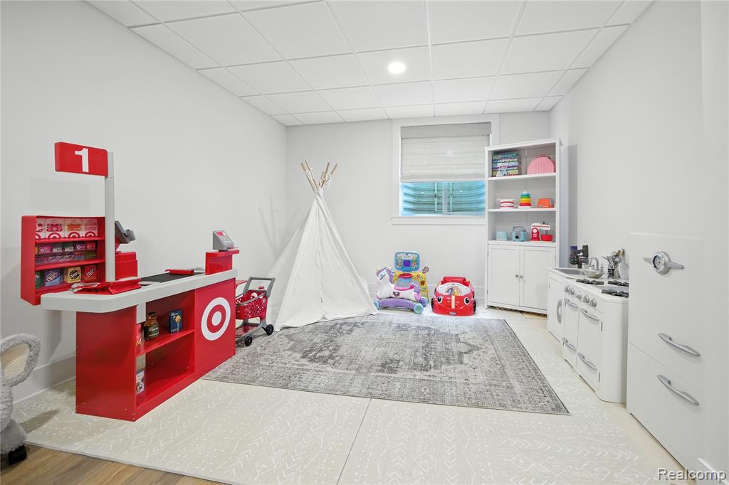 4223 Hampton Boulevard, Royal Oak, MI 48073 — Photo 25