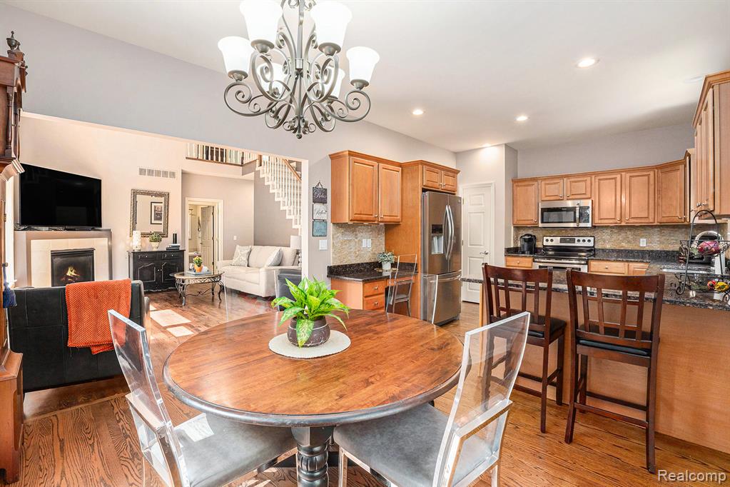 1799 Elkridge Circle, Highland, MI 48356 — Photo 12