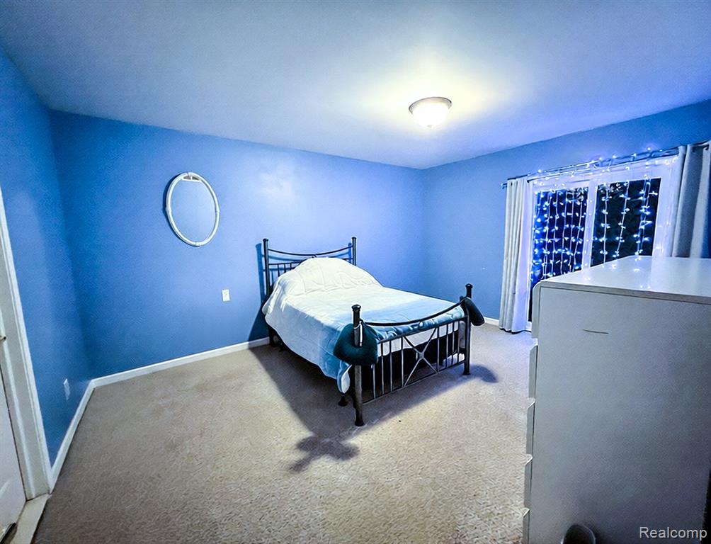 25646 Stanford Street, Dearborn Heights, MI 48125 — Photo 13