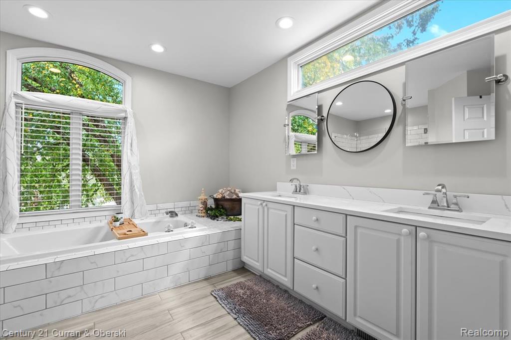 45499 Addington Lane, Novi, MI — Photo 22