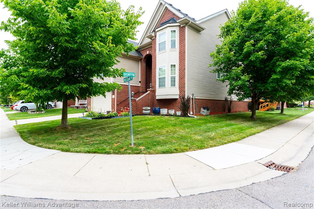 27460 Belgrave Place, Novi, MI — Photo 3