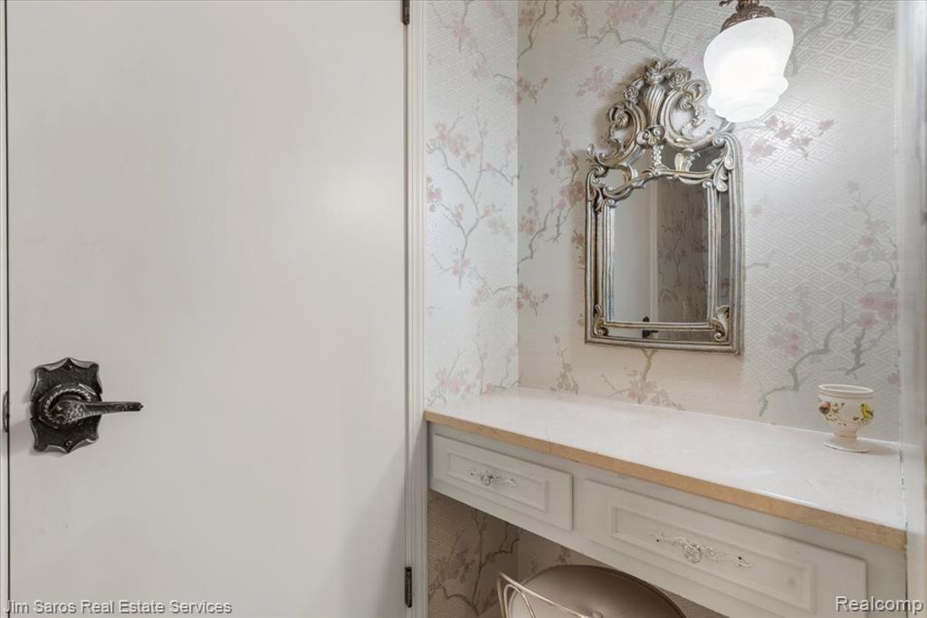 75 S Duval Road, Grosse Pointe Shores, MI 48236 — Photo 37