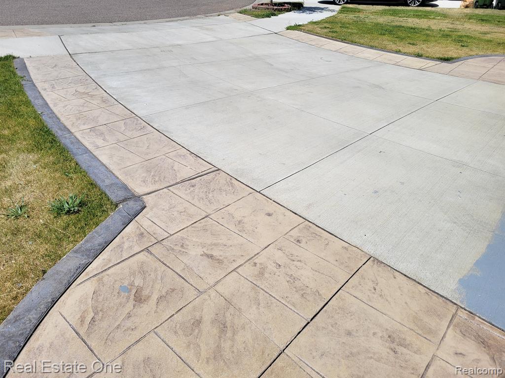 7799 Ryder Court, Utica, MI 48317 — Photo 21