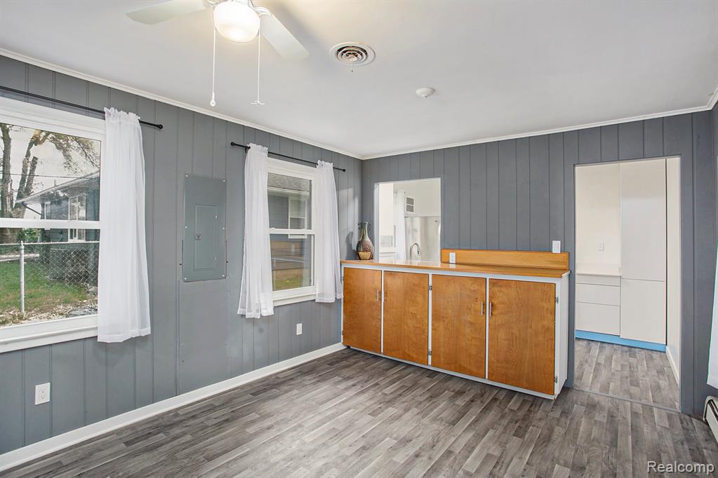 4619 Olivia Avenue, Royal Oak, MI 48073 — Photo 12