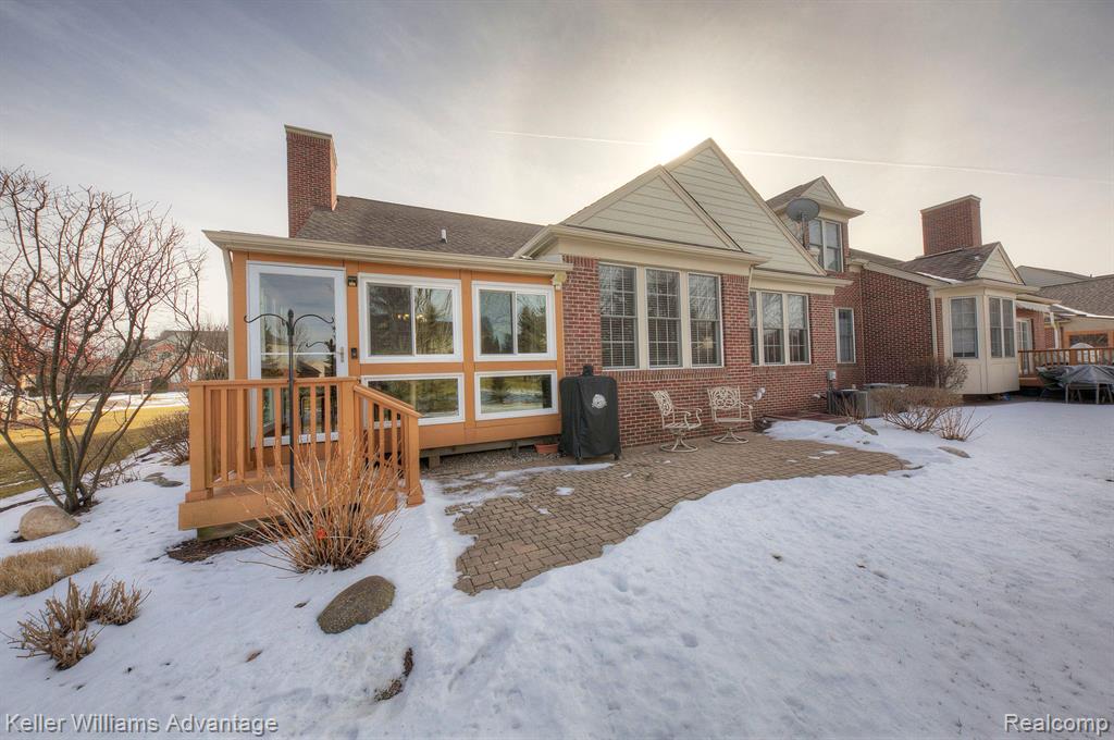 49074 RAINBOW Lane N, Northville, MI 48168 — Photo 35